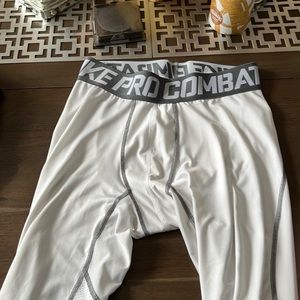 Nike leggings white large